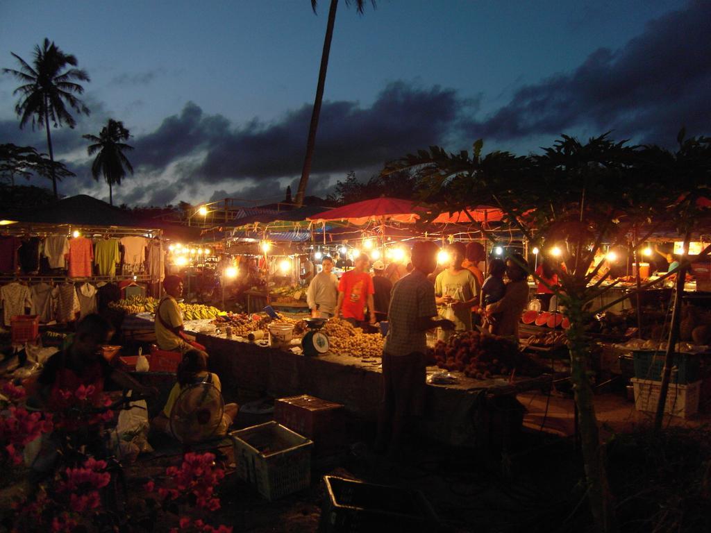 Palm Village Rawai Exteriör bild