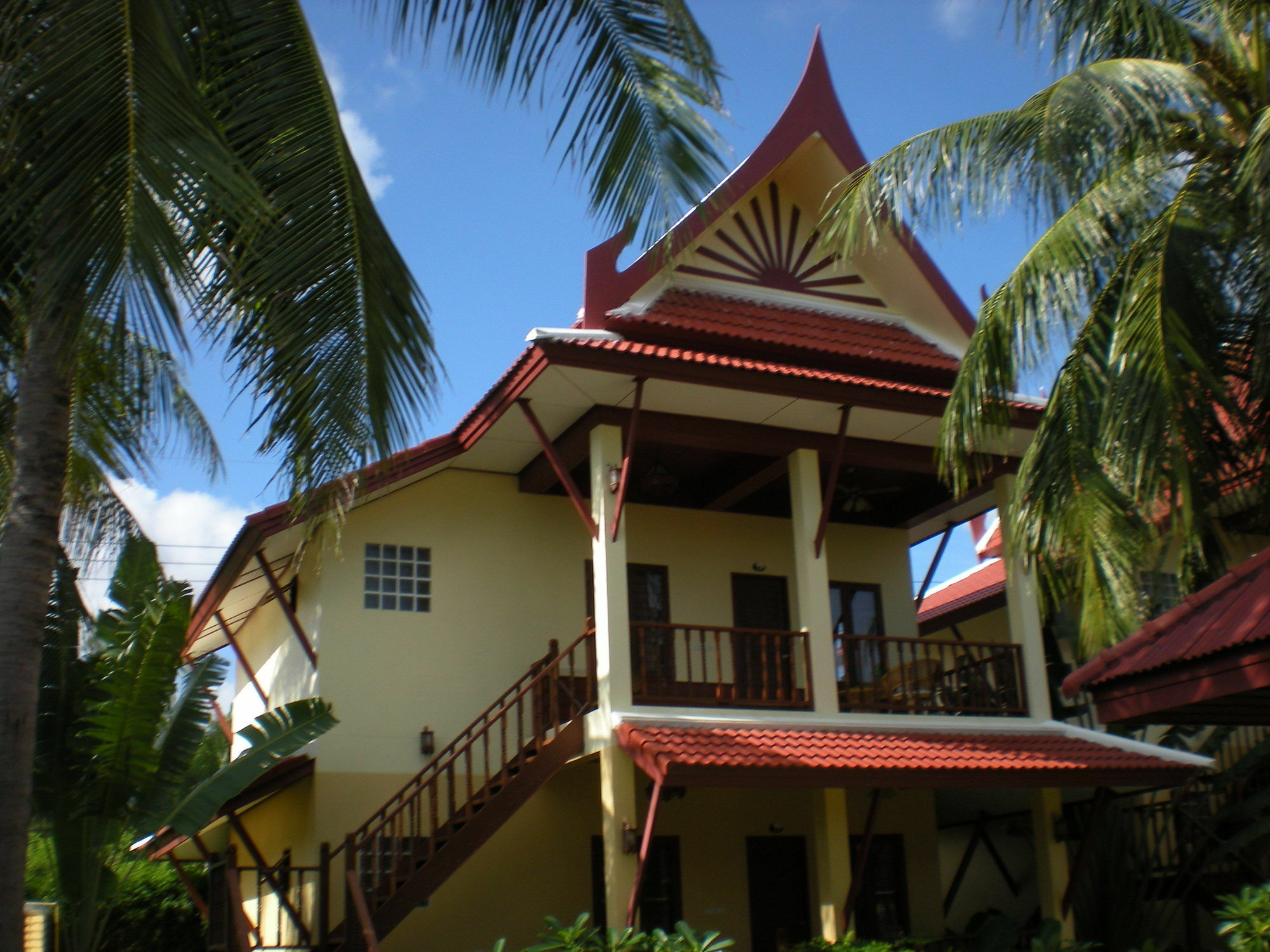 Palm Village Rawai Exteriör bild